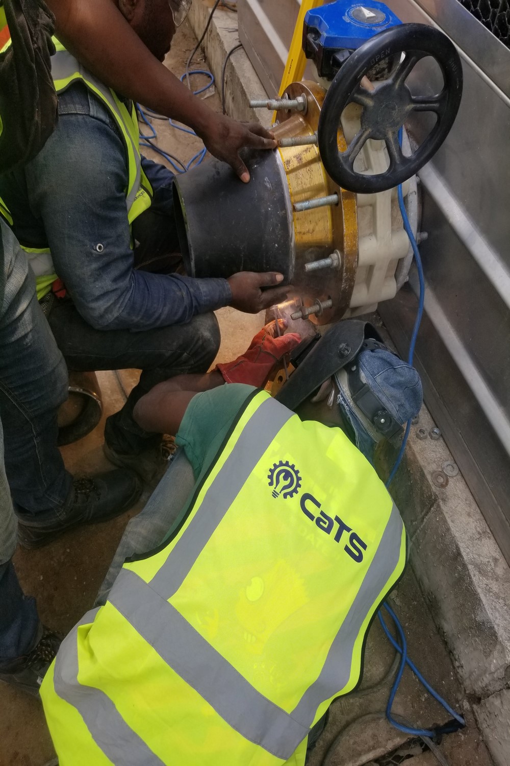 Installing pipe fitting(flange)